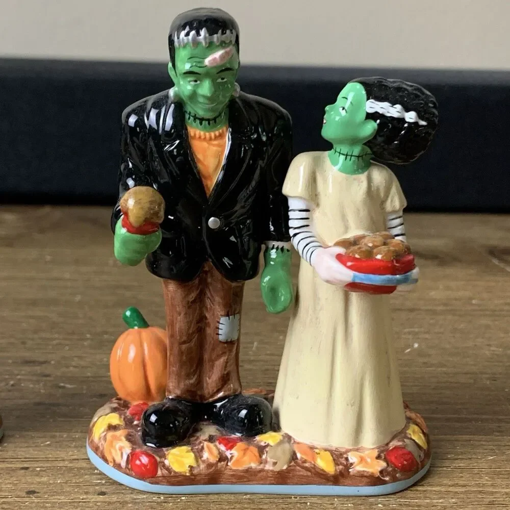 Department 56 Snow Village Halloween Treats For The Kids 56.55016 3 Piece Set
